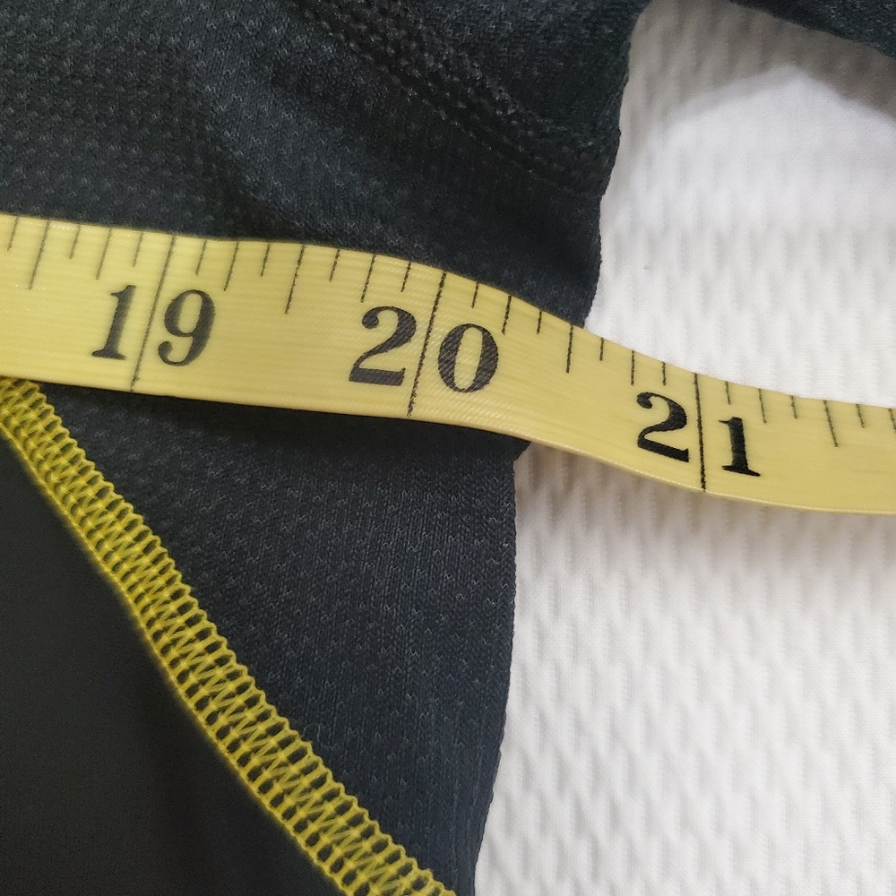 Under Armour Combine HeatGear Fitted Athletic Shirt Large - Picture 6 of 7